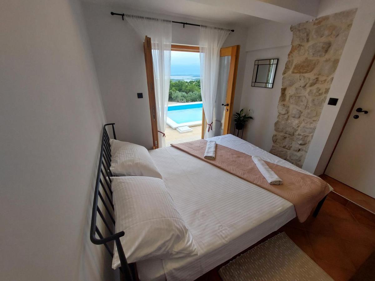 Olive Garden House Sibenik Villa ภายนอก รูปภาพ