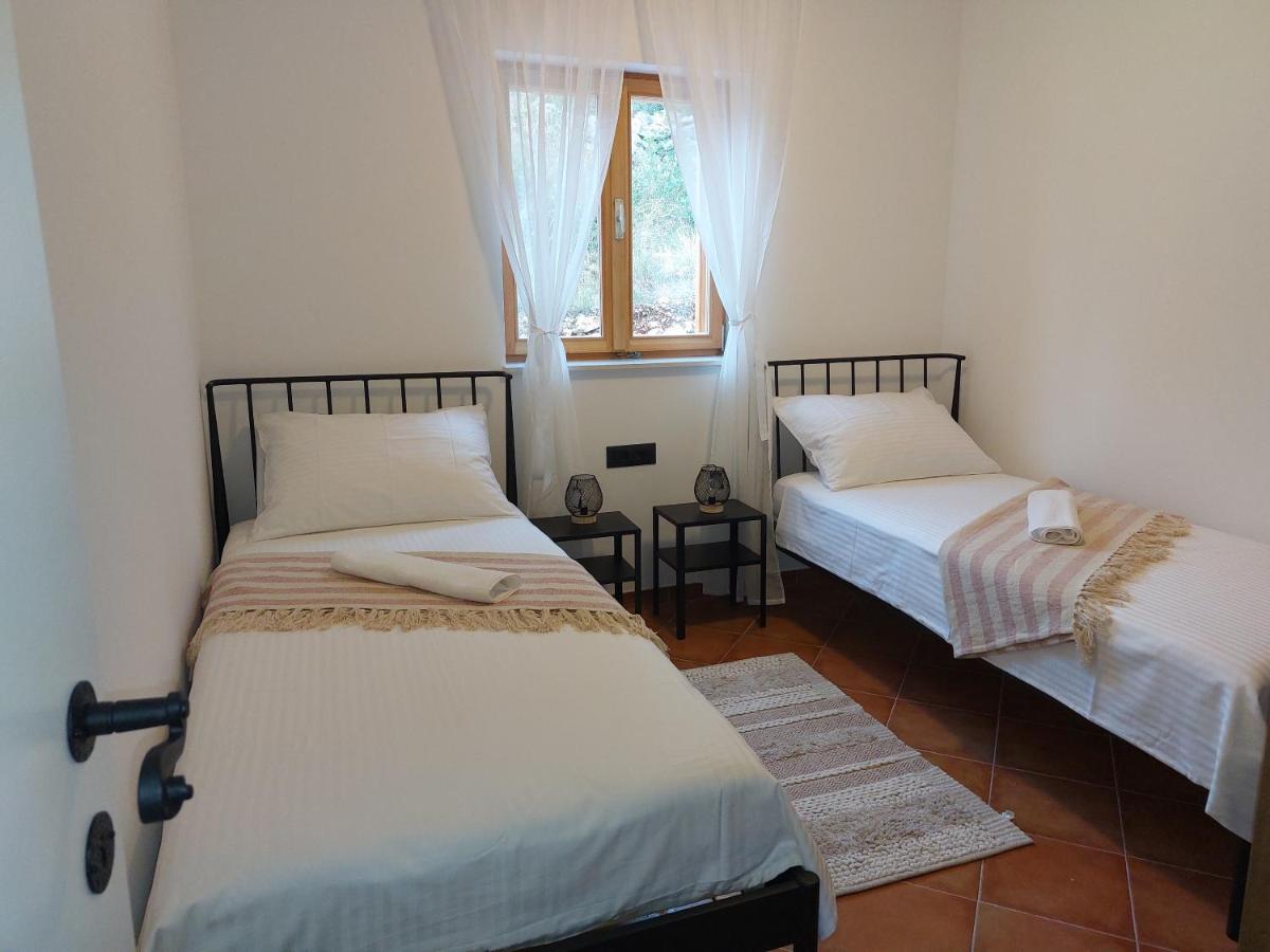 Olive Garden House Sibenik Villa ภายนอก รูปภาพ