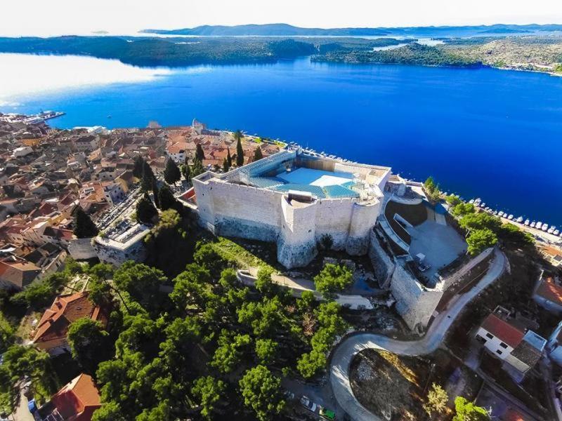 Olive Garden House Sibenik Villa ภายนอก รูปภาพ